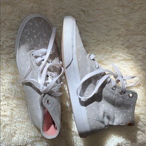 Dandelion Fluff Hightop Vans